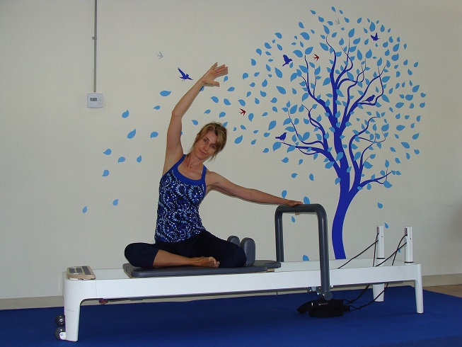 Pilates Reformer Side Stretch image